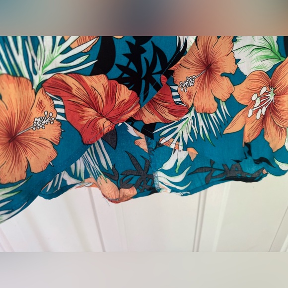 Elsie & Zoey Wrap skirt size S/M - Picture 5 of 6